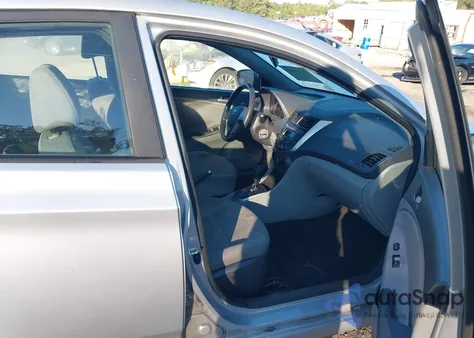 2016 Hyundai Accent Se z USA, uszkodzony, nr VIN KMHCT4AEXGU142540